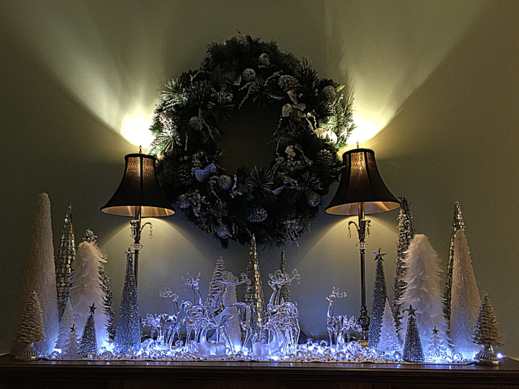 Design a Glam Christmas Sideboard Easily.  Buffet Lighted  Night display